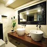 Stage47 Hotel