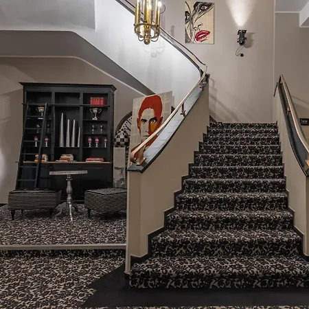 Hotel Stage47